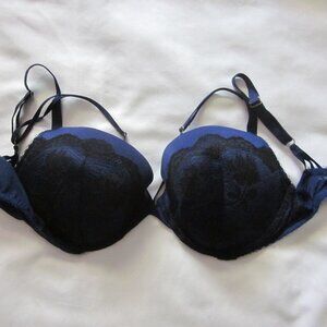 Victoria's Secret Blue and Black Lace Pushup - 36DD